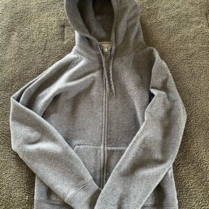TNA Aritzia Heather Gray Fleece Hoodie Size Medium